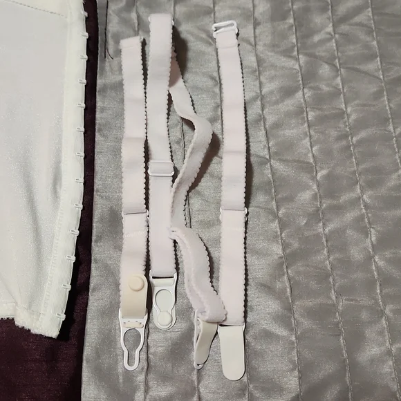 Underwire bustier - Picture 6 of 10